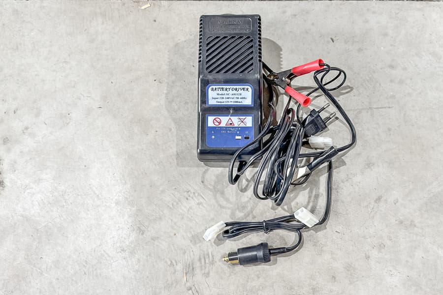 Batterieladegerät